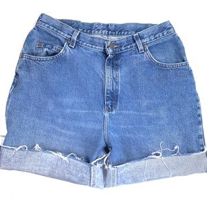 🌺 3/$20 Lee cutoff shorts Vintage Size 30 Waist